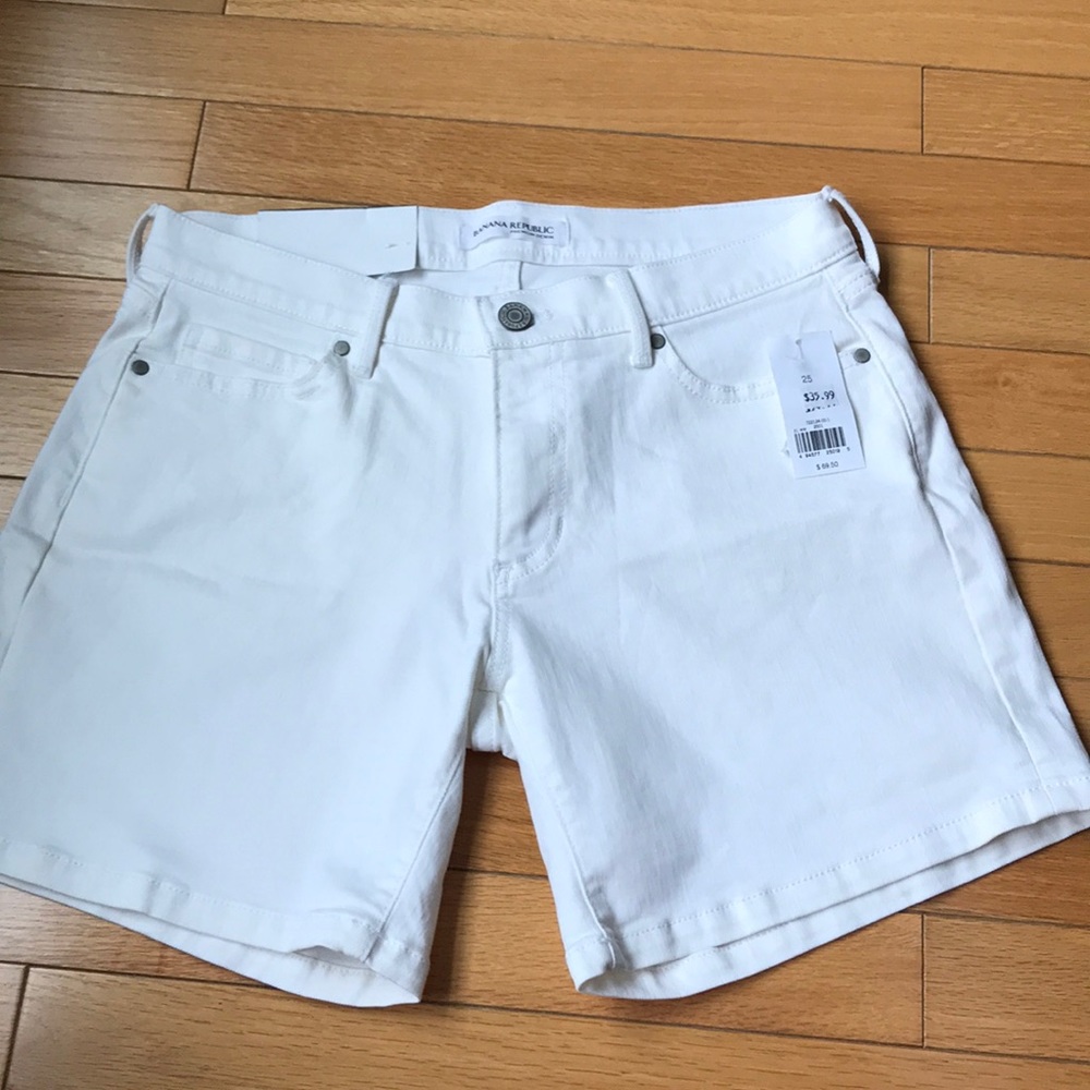Banana Republic white jean short